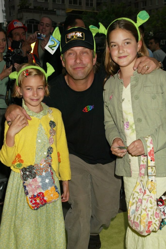 2004_Hailey Baldwin 7 years old with her dad at Shrek 2 special screening in NYC