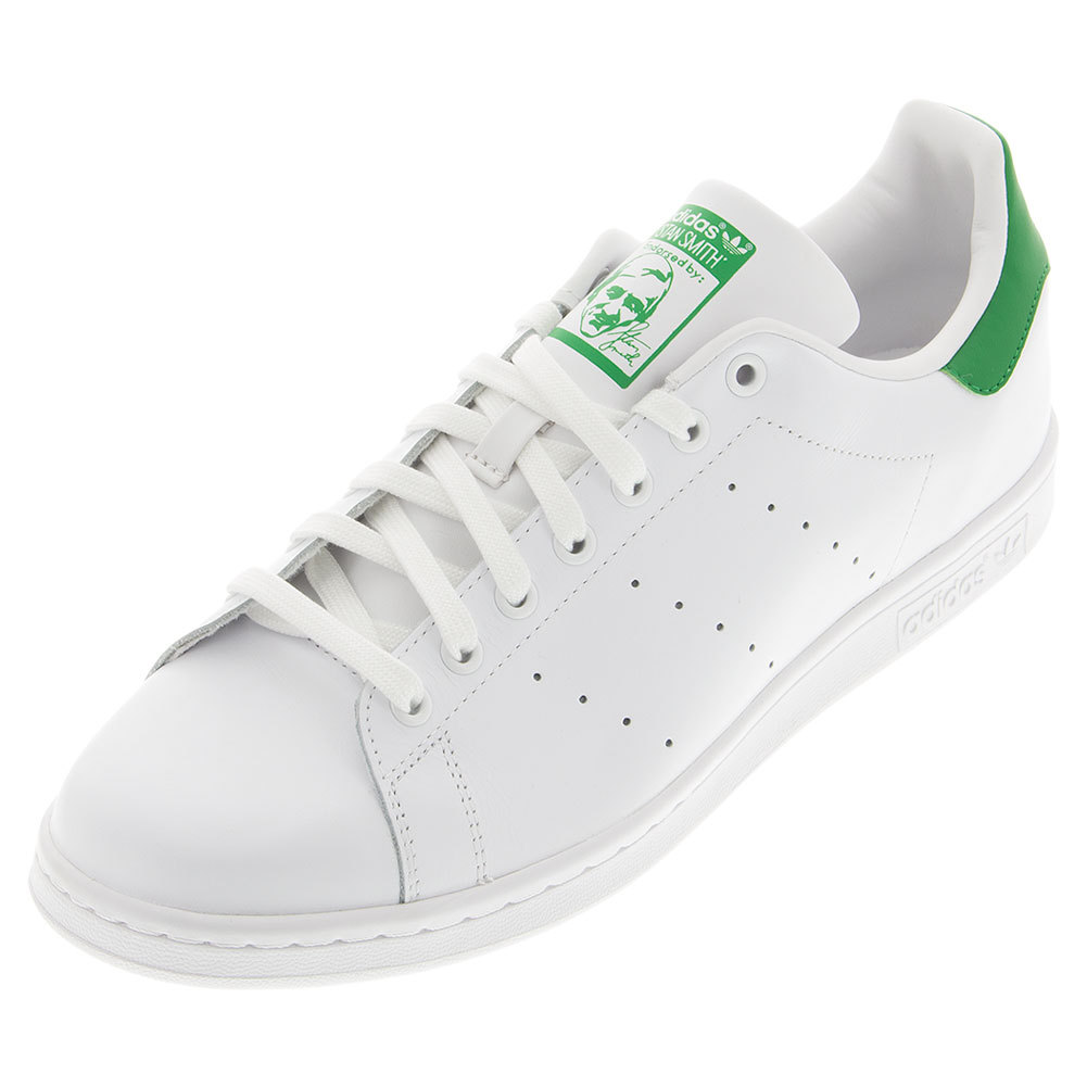 Adidas Stan Smith tennis shoes